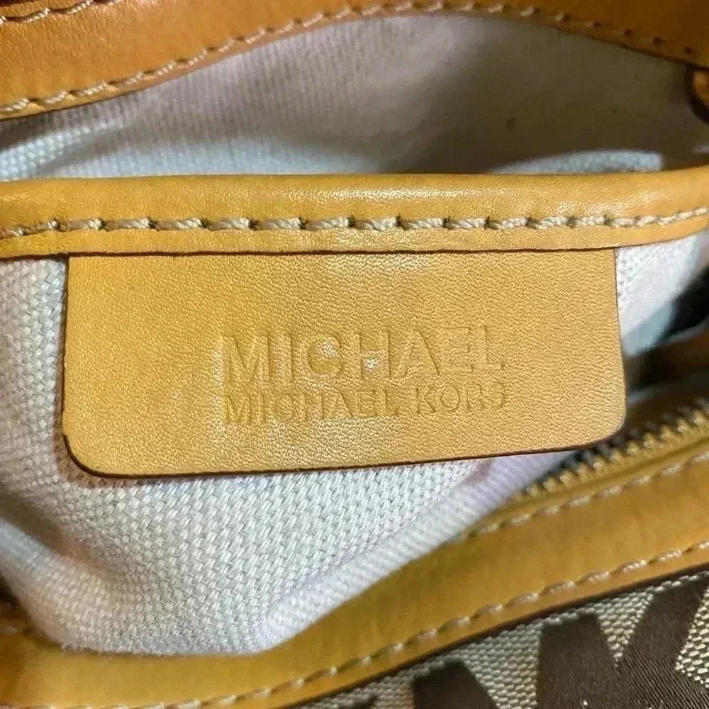 Michael kors MK signature print canvas logo satch… - image 12